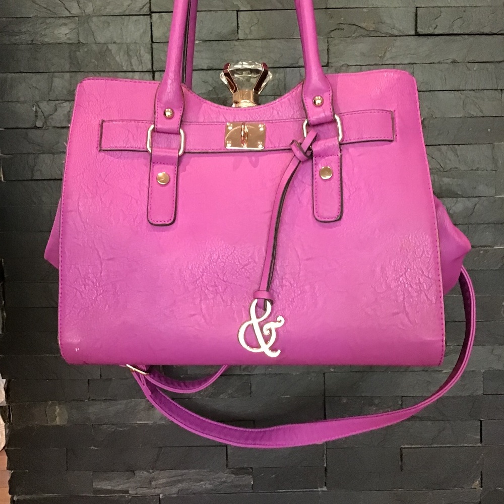 Amy & Joey Signature Cliff Notes Satchel